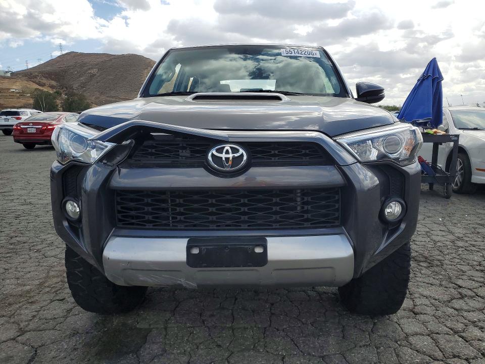2019 Toyota 4runner VIN JTEBU5JR7K5709422 COPART salvage auction — SIDE, Fl - Dis/Dlr/Exp Only Clean Title, sold $14,200 on 2026-07-23 (photo 5)