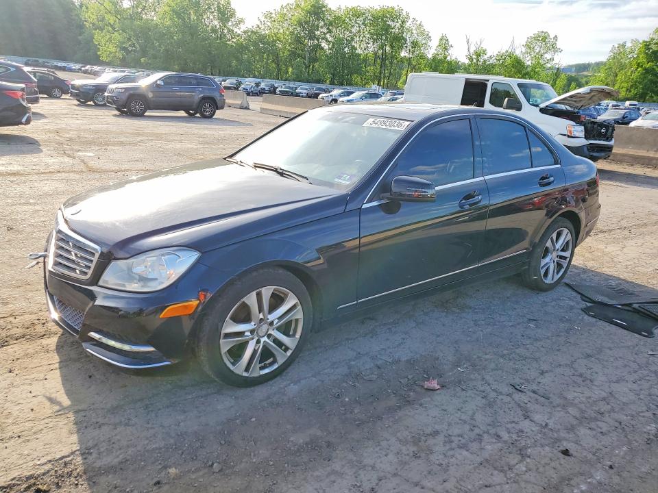 2013 Mercedes-benz C-klasse VIN WDDGF8AB3DA873999 COPART salvage auction — FRONT END, Salvage Title, sold $800 on 2026-08-11 (photo 2)