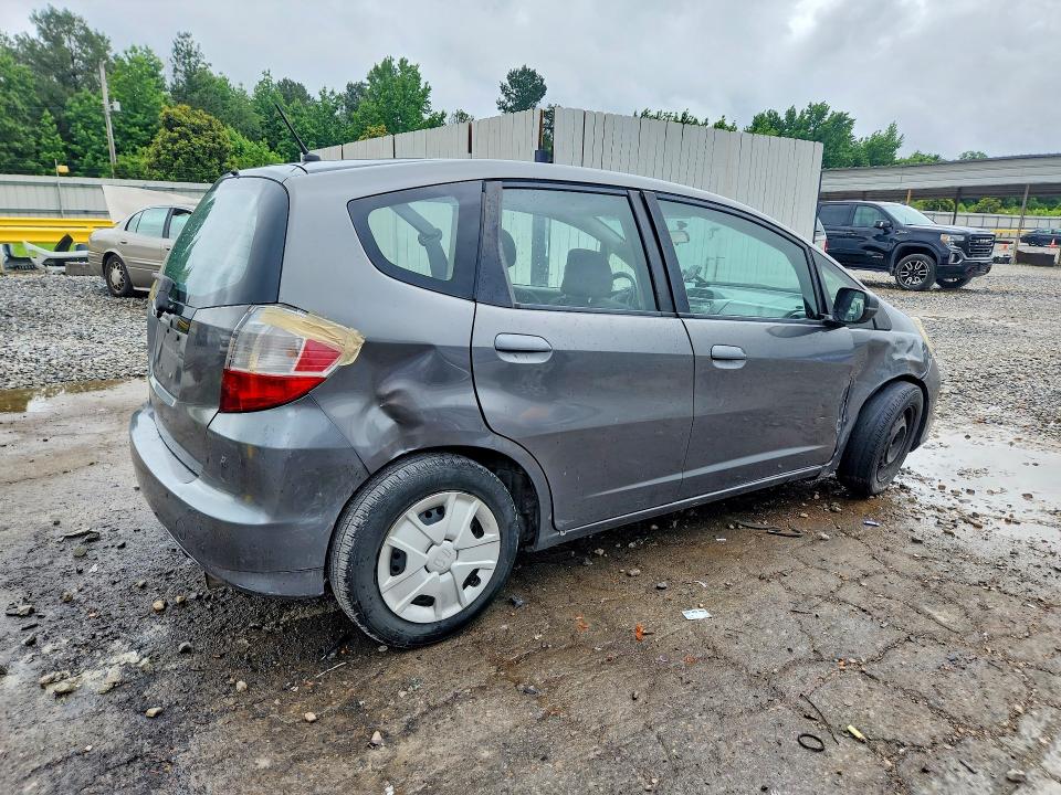 2013 Honda Fit VIN JHMGE8H32DC008178 COPART salvage auction — SIDE, Tn - Salvage Certificate, sold $750 on 2026-07-07 (photo 3)