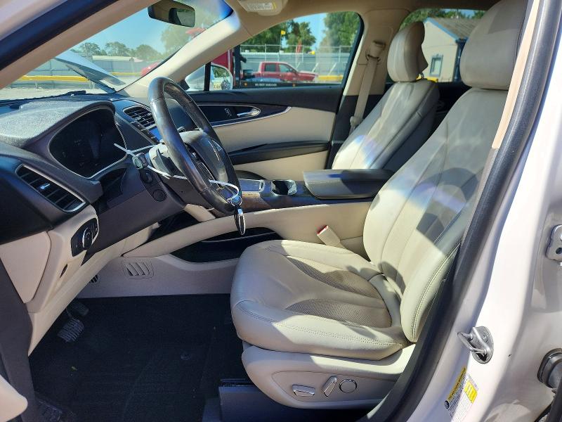 2019 Lincoln Nautilus VIN 2LMPJ8K90KBL39669 COPART salvage auction — HAIL, Ks - Cert Of Title-Salvage, sold $10,100 on 2026-07-08 (photo 7)