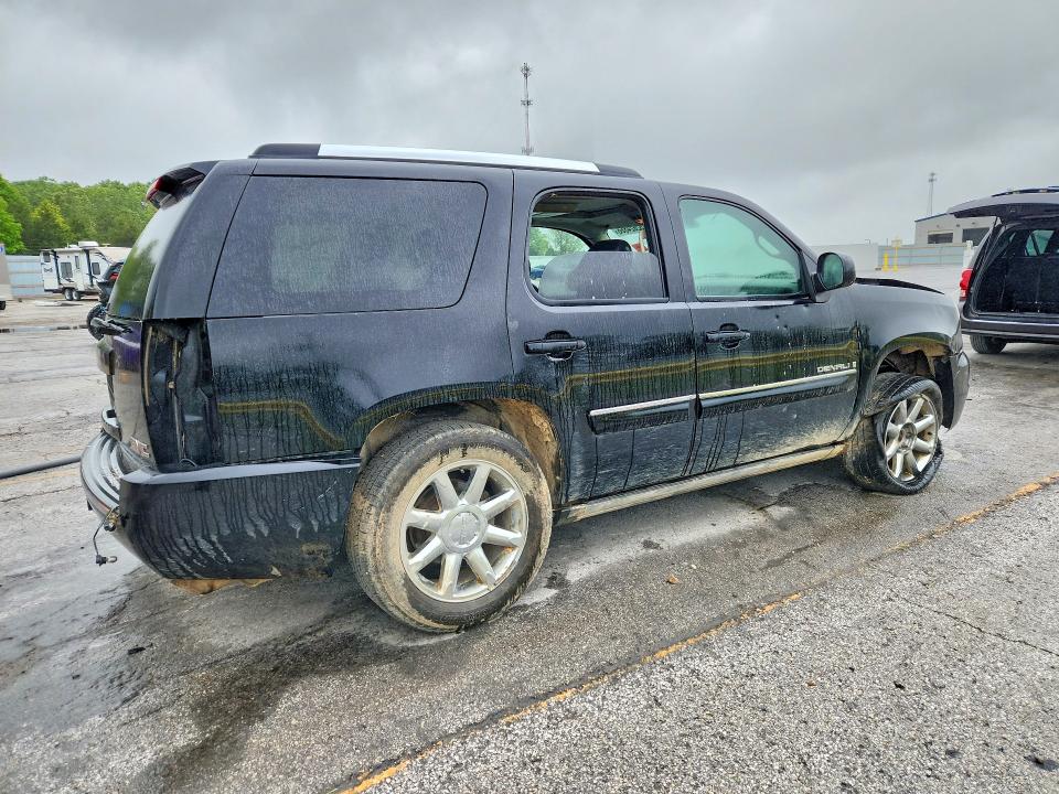 2008 Gmc Yukon VIN 1GKFK63898J126490 COPART salvage auction — FRONT END, Ks - Certificate Of Title (P), sold $500 on 2026-07-08 (photo 3)
