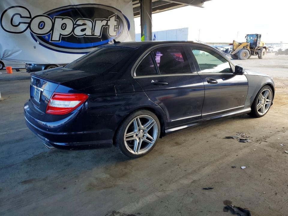 2011 Mercedes-benz C class VIN WDDGF5EB2BR174578 COPART salvage auction — MINOR DENT/SCRATCHES, Mt - Dis/Dlr/Exp Only Clean Title, sold $250 on 2026-07-28 (photo 3)