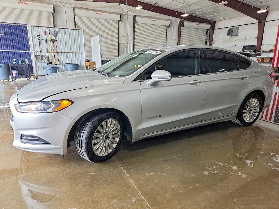 2016 Ford Fusion VIN 3FA6P0LUXGR406114 COPART salvage auction — FRONT END, Il - Salvage Certificate, sold $1,450 on 2026-07-27 (photo 1)