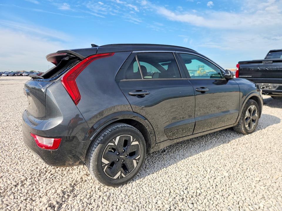2023 Kia VIN KNDCR3L17P5048701 COPART salvage auction — HAIL, TX - CERTIFICATE OF TITLE, sold $300 on 2026-07-31 (photo 3)