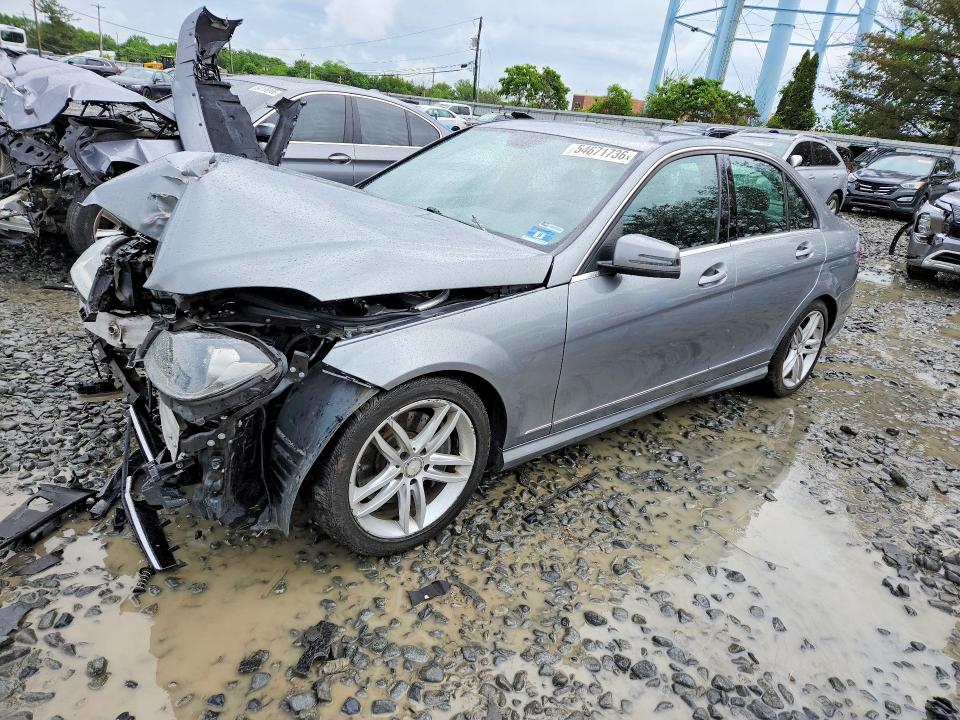 2014 Mercedes-benz C-klasse VIN WDDGF8AB1EA960253 COPART salvage auction — FRONT END, Nj - Cert Of Title-Salvage, sold $700 on 2026-08-03 (photo 1)