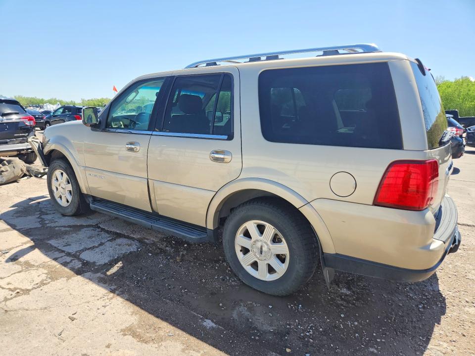 2005 Lincoln Navigator VIN 5LMFU28535LJ08122 COPART salvage auction — FRONT END, CO - PUBLIC - SALVAGE TITLE, sold $775 on 2026-09-02 (photo 2)
