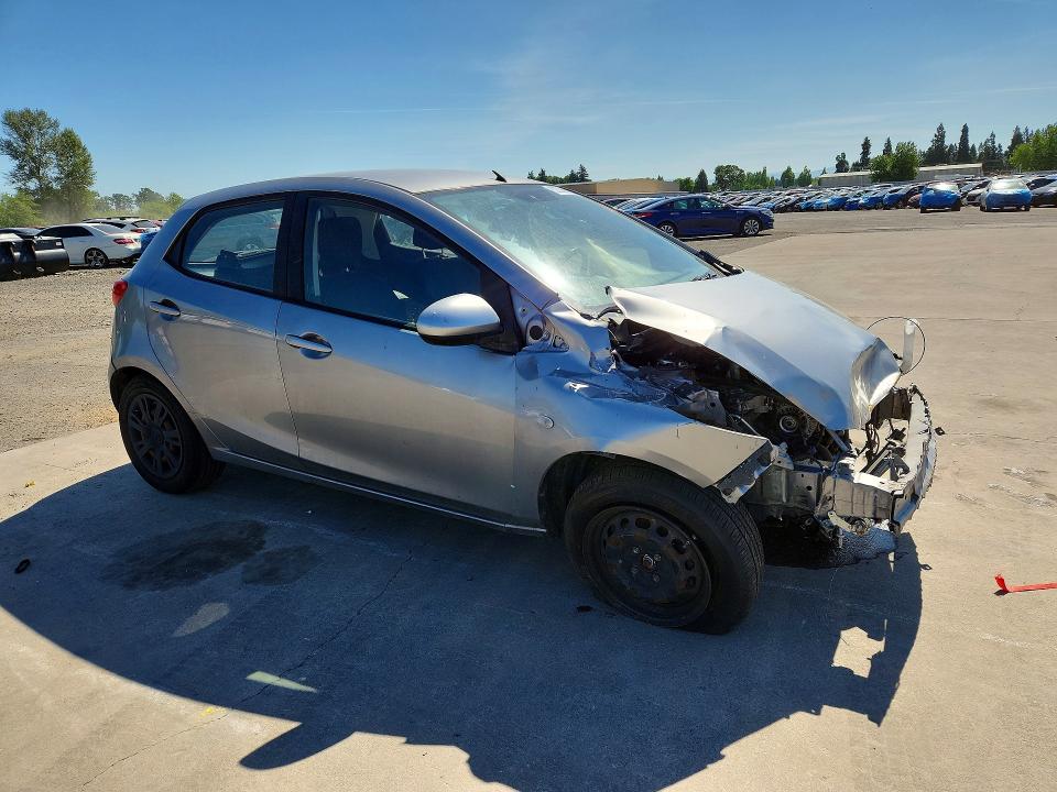 2014 Mazda 2 VIN JM1DE1KZXE0188313 COPART salvage auction — FRONT END, Or - Salvage Title Certificate, sold $175 on 2026-07-20 (photo 4)