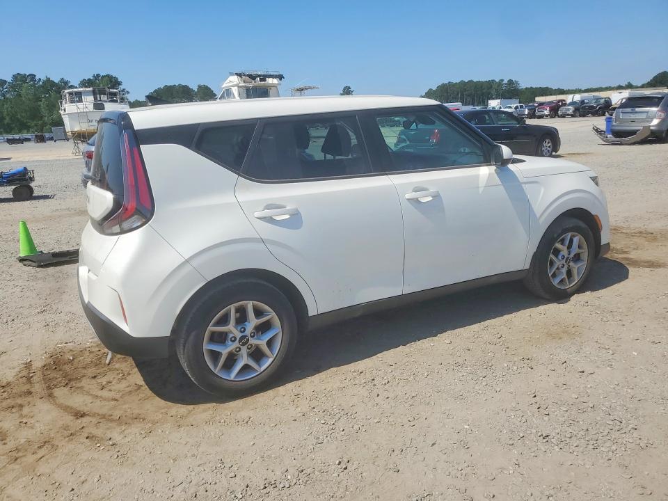2023 Kia Soul VIN KNDJ23AU7P7893707 COPART salvage auction — SIDE, Nc - Salvage Certificate Of Title, sold $4,200 on 2026-07-13 (photo 3)