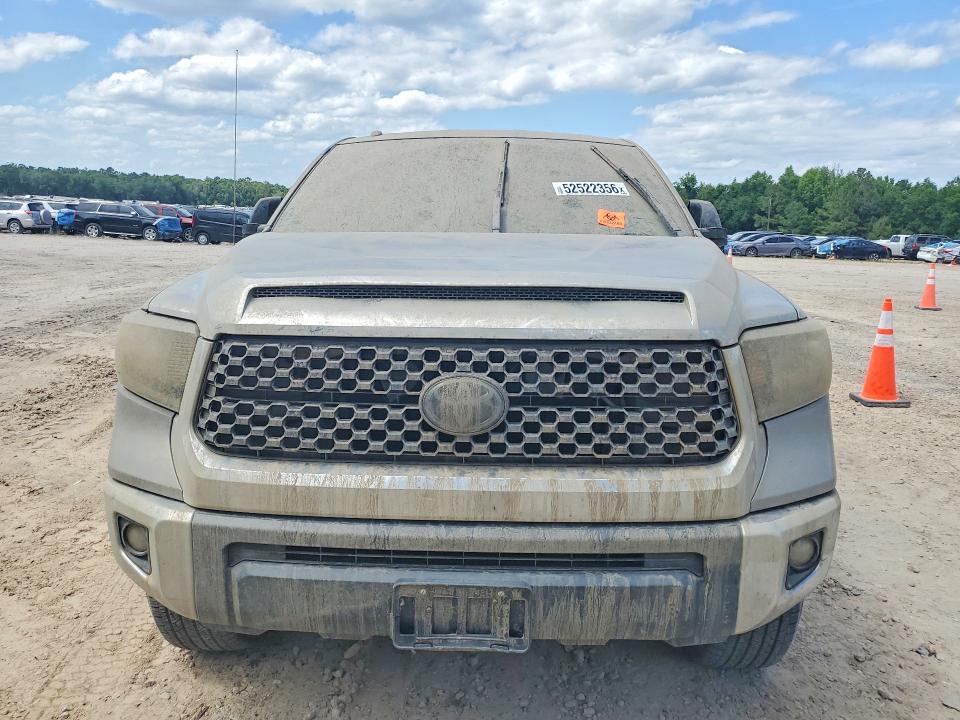 2018 Toyota VIN 5TFRM5F18JX131453 COPART salvage auction — WATER/FLOOD, Fl - Cert Of Title Slvg Rebuildable, sold $3,150 on 2026-07-31 (photo 5)