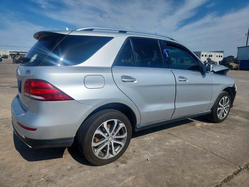 2016 Mercedes-benz VIN 4JGDA5JB8GA648326 COPART salvage auction — FRONT END, Tx - Salvage Vehicle Title, sold $1,100 on 2026-07-23 (photo 3)