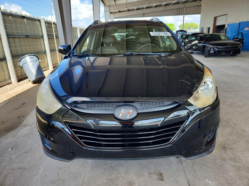 2012 Hyundai VIN KM8JU3ACXCU473657 COPART salvage auction — MINOR DENT/SCRATCHES, Fl - Cert Of Title Slvg Rebuildable, sold $1,300 on 2026-07-13 (photo 5)