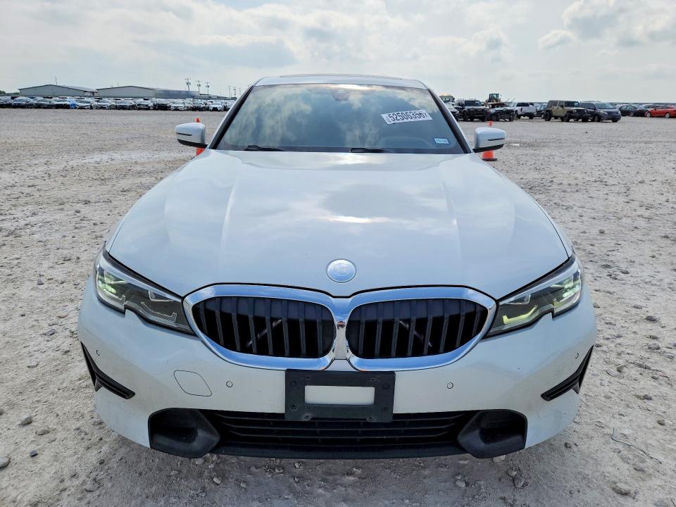 2019 BMW 3er VIN WBA5R1C57KAE82035 COPART salvage auction — REAR END, Tx - Certificate Of Title, sold $7,200 on 2026-07-09 (photo 5)