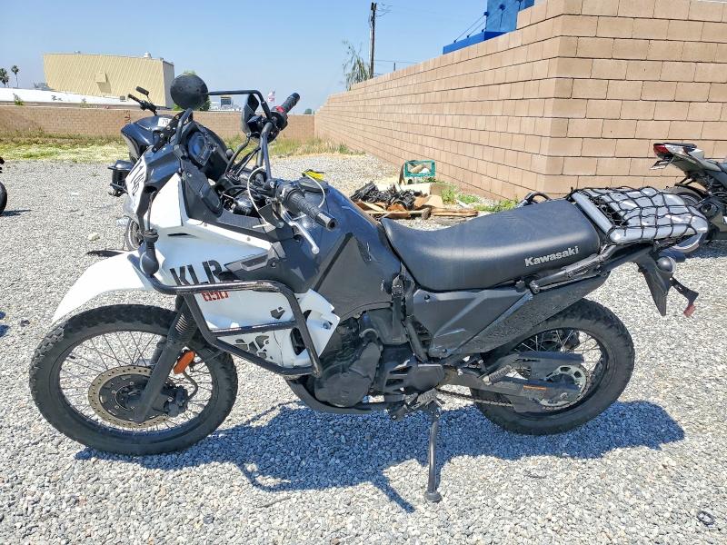 2024 Kawasaki Klr 650 VIN ML5KLEG19RDA30340 COPART salvage auction — SIDE, Ut - Salvage Certificate, sold $1,900 on 2026-07-16 (photo 3)
