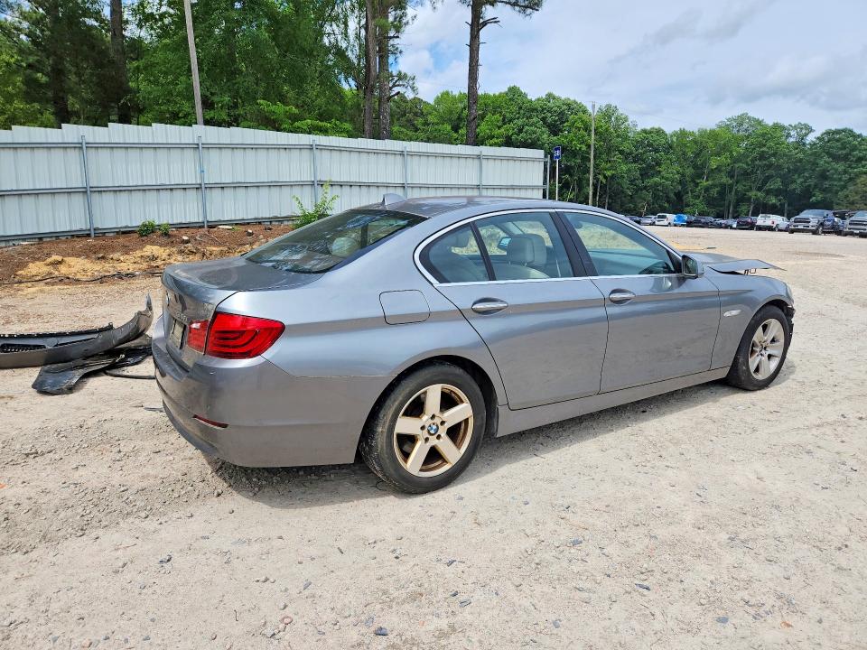 2011 BMW 5 series VIN WBAFR1C55BC737786 COPART salvage auction — FRONT END, Mt - Dealer Only Clean Title, sold $325 on 2026-07-24 (photo 3)