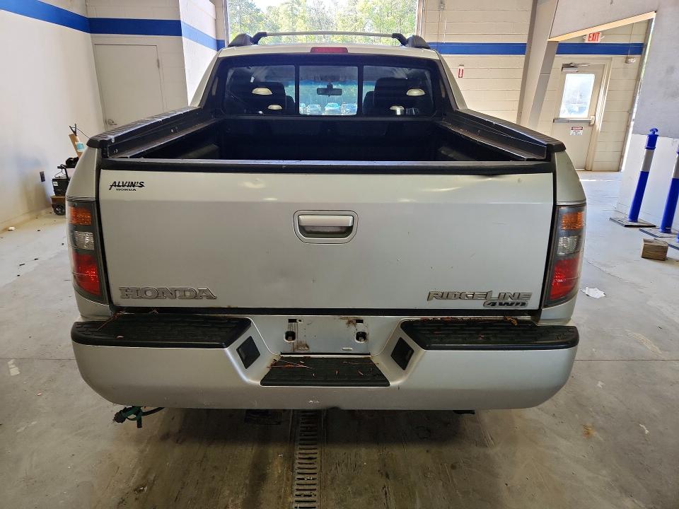 2006 Honda Ridgeline VIN 2HJYK16596H503662 COPART salvage auction — MECHANICAL, Va - Certificate Of Title, sold $725 on 2026-07-02 (photo 6)