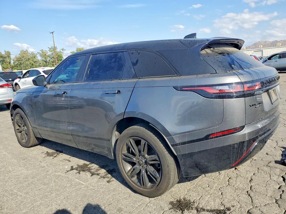 2018 Land rover RANGE ROVER VIN SALYB2RX3JA775972 COPART salvage auction — NORMAL WEAR, CA - DIS/DLR/EXP ONLY CLEAN TITLE, sold $8,200 on 2026-07-30 (photo 2)