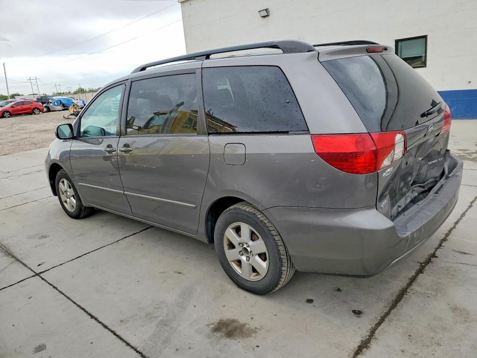 2004 Toyota Sienna VIN 5TDZA23C14S190724 COPART salvage auction — REAR END, Ut - Salvage Certificate, sold $350 on 2026-07-13 (photo 2)