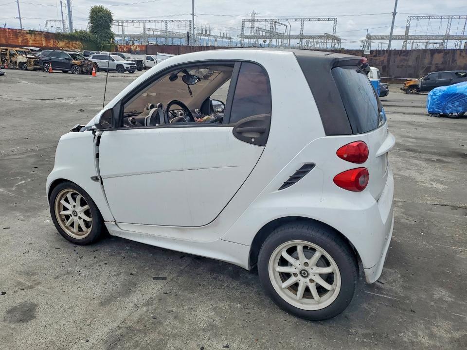 2013 Smart VIN WMEEJ3BA5DK639903 COPART salvage auction — FRONT END, Ca - Salvage Certificate, sold $350 on 2026-07-31 (photo 2)