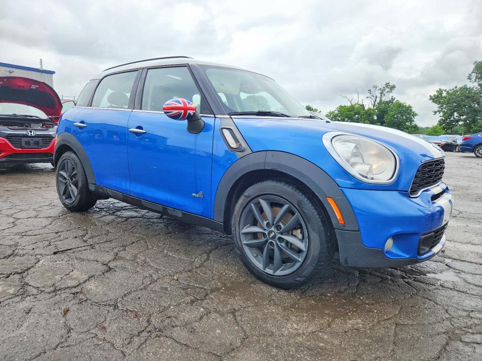 2013 Mini Cooper VIN WMWZC5C51DWP31460 COPART salvage auction — HAIL, Mo - Salvage Certificate Of Title, sold $575 on 2026-07-04 (photo 4)