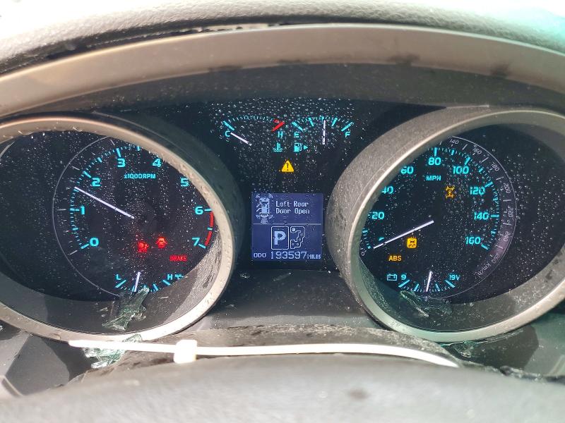 2008 Toyota Land cruiser VIN JTMHY05J784000420 COPART salvage auction — ROLLOVER, Tx - Salvage Vehicle Title, sold $9,100 on 2026-07-28 (photo 9)