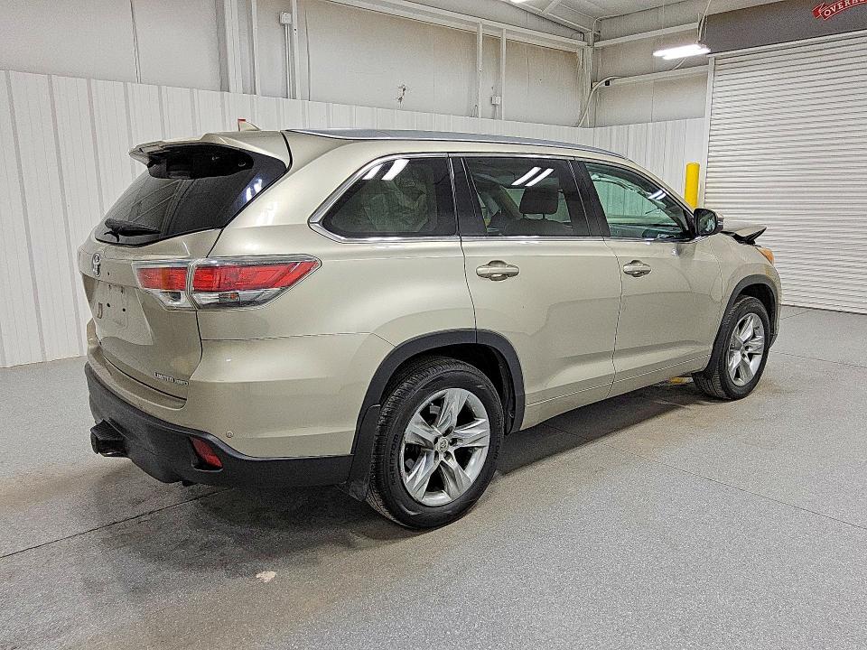 2014 Toyota Highlander VIN 5TDDKRFH2ES066096 COPART salvage auction — FRONT END, Az - Cert Of Title - Salvage, sold $5,800 on 2026-07-21 (photo 3)