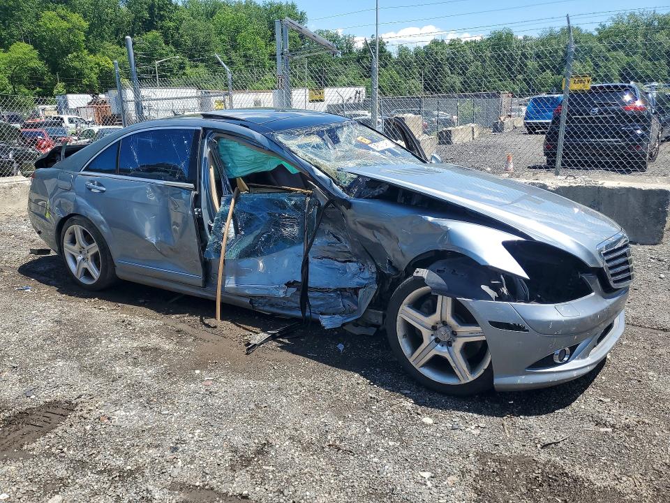 2008 Mercedes-benz S-klasse VIN WDDNG86X48A191874 COPART salvage auction — SIDE, Md - Cert Of Salvage > 75% Damage, sold $625 on 2026-08-13 (photo 4)