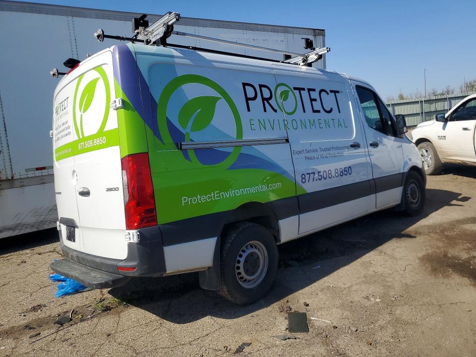 2022 Mercedes-benz Sprinter VIN W1Y4EBHY9NT107090 COPART salvage auction — SIDE, Mi - Scrap Certificate Of Title, sold $9,000 on 2026-07-15 (photo 3)