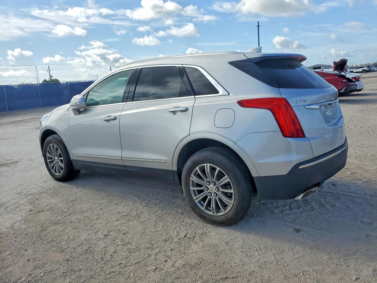 2019 Cadillac Xt5 VIN 1GYKNCRSXKZ167345 COPART salvage auction — Water/Flood, FL - CERT OF TTL-REBUILT&SLVG RBLD, sold $1,700 on 2026-05-27 (photo 2)