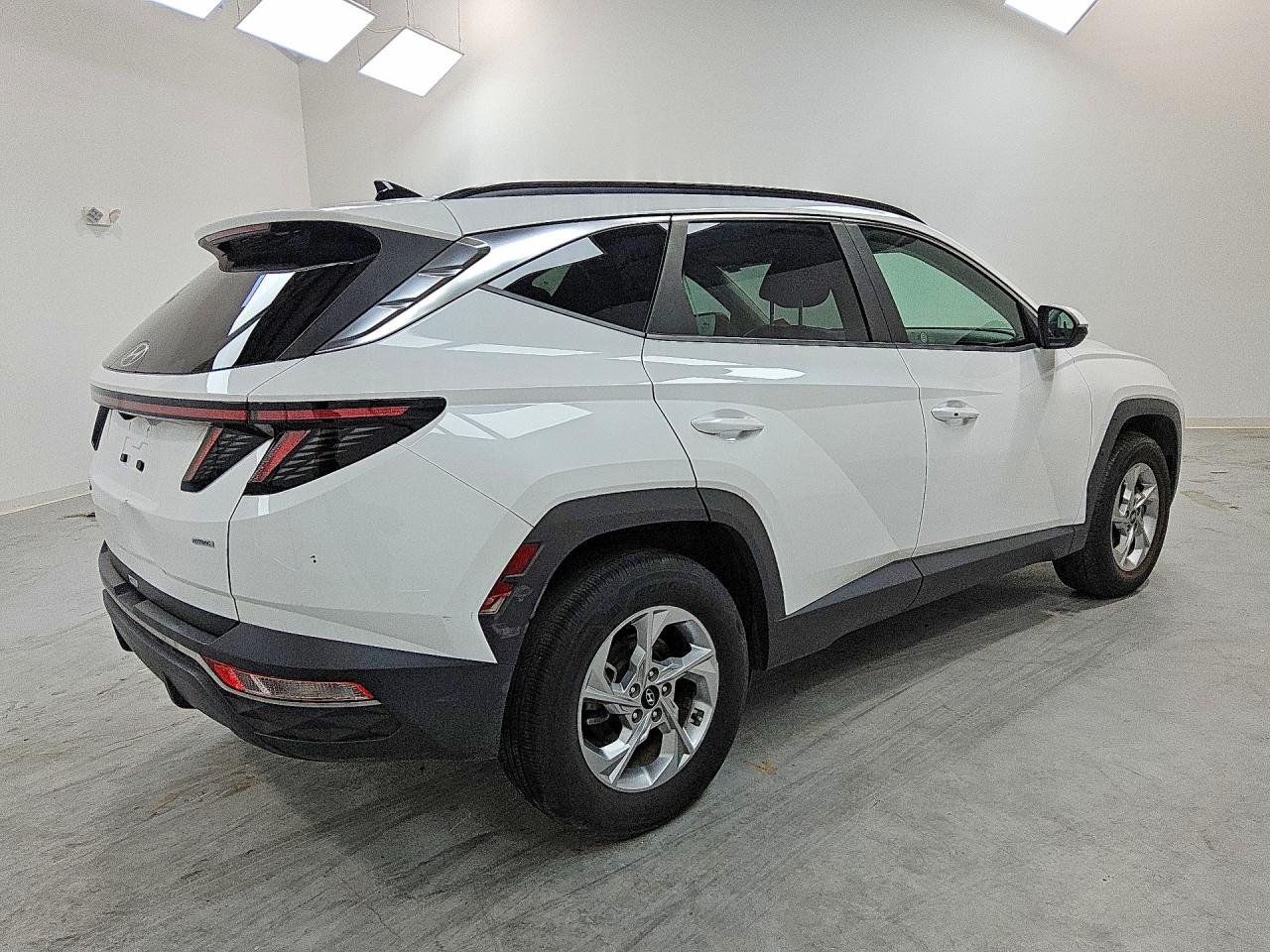 2022 Hyundai Tucson VIN 5NMJBCAEXNH031399 COPART salvage auction — Normal Wear, IN - CERTIFICATE OF TITLE, sold $16,400 on 2026-07-09 (photo 3)