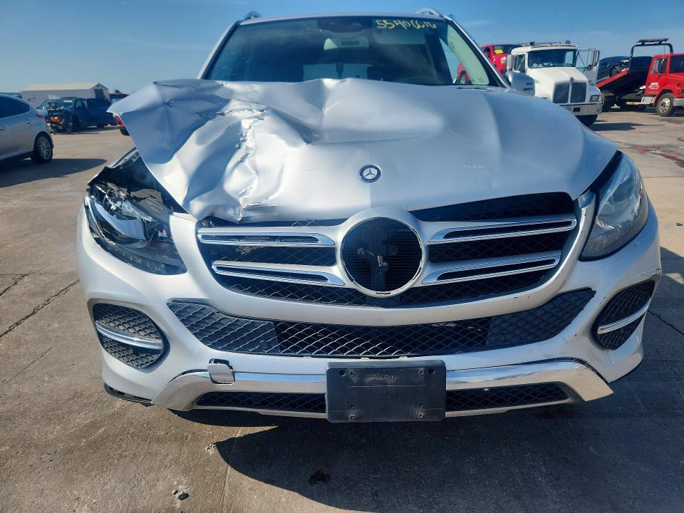2016 Mercedes-benz VIN 4JGDA5JB8GA648326 COPART salvage auction — FRONT END, Tx - Salvage Vehicle Title, sold $1,100 on 2026-07-23 (photo 5)
