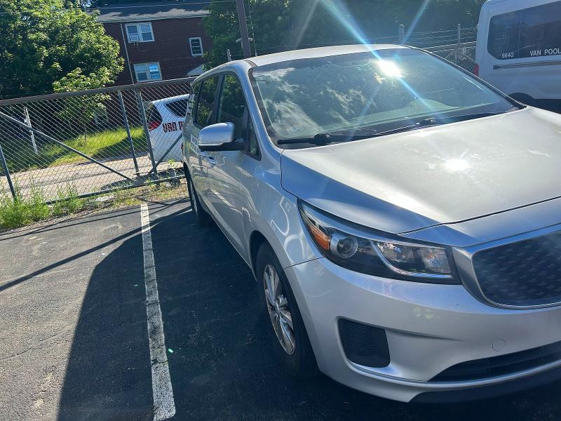2018 Kia SEDONA VIN KNDMB5C19J6383643 COPART salvage auction — NORMAL WEAR, Ma - Certificate Of Title (P), sold $725 on 2026-07-09 (photo 1)