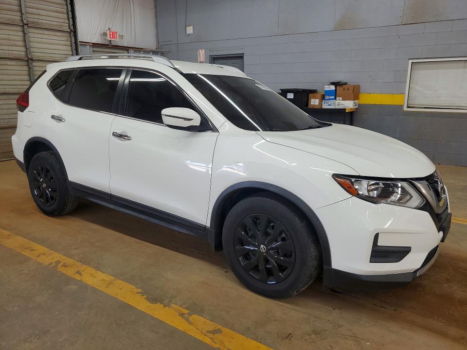 2017 Nissan VIN JN8AT2MT9HW140931 COPART salvage auction — FRONT END, Nc - Salvage Certificate Of Title, sold $925 on 2026-07-22 (photo 4)