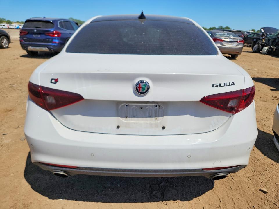 2019 Alfa romeo VIN ZARFANAN0K7600368 COPART salvage auction — SIDE, Il - Salvage Certificate, sold $4,450 on 2026-08-11 (photo 6)