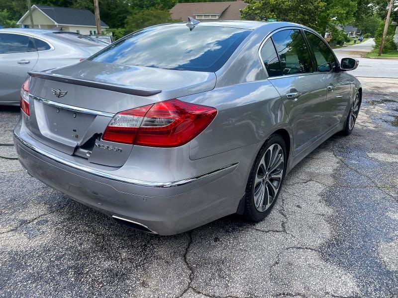 2013 Hyundai Genesis VIN KMHGC4DHXDU241748 COPART salvage auction — NORMAL WEAR, Ga - Certificate Of Title (P), sold $575 on 2026-07-08 (photo 4)