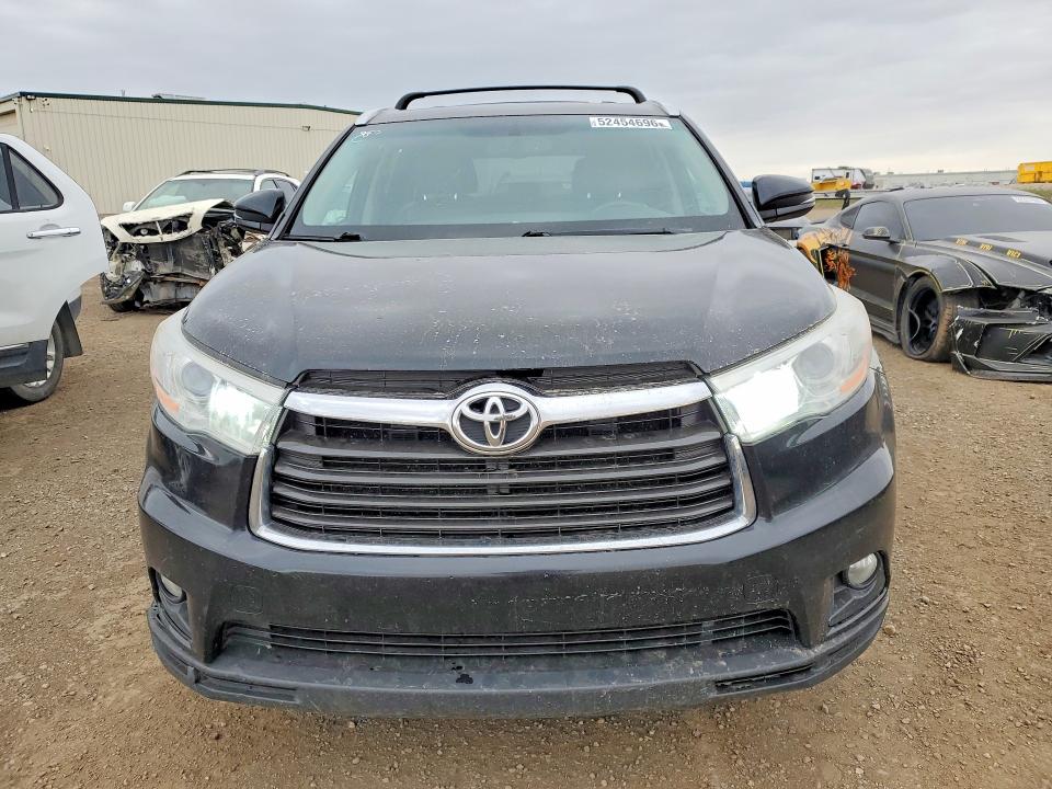 2014 Toyota Highlander VIN 5TDJKRFH6ES058134 COPART salvage auction — SIDE, Ab - Bos - Salvage, sold $12,400 on 2026-07-14 (photo 5)