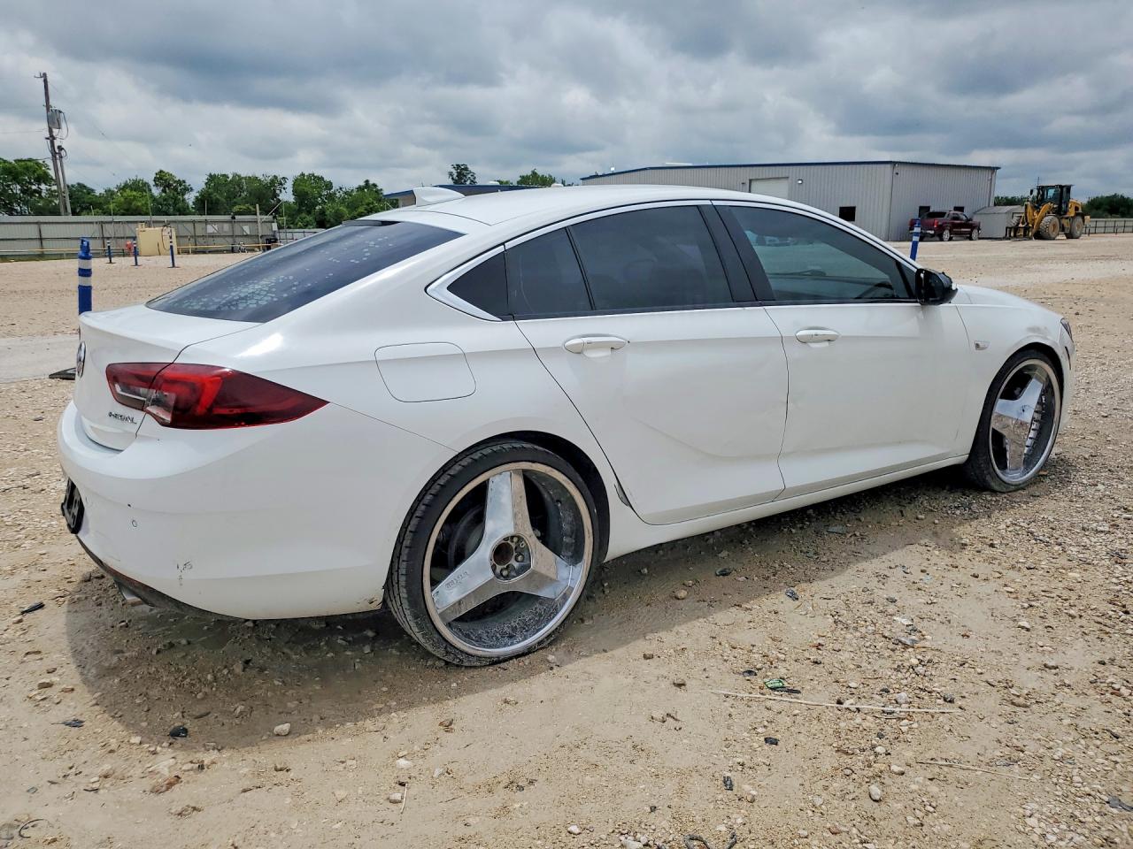 2019 Buick Regal VIN W04GL6SX9K1038806 COPART salvage auction — Side, TX - CERTIFICATE OF TITLE (P), sold $3,900 on 2026-07-08 (photo 3)