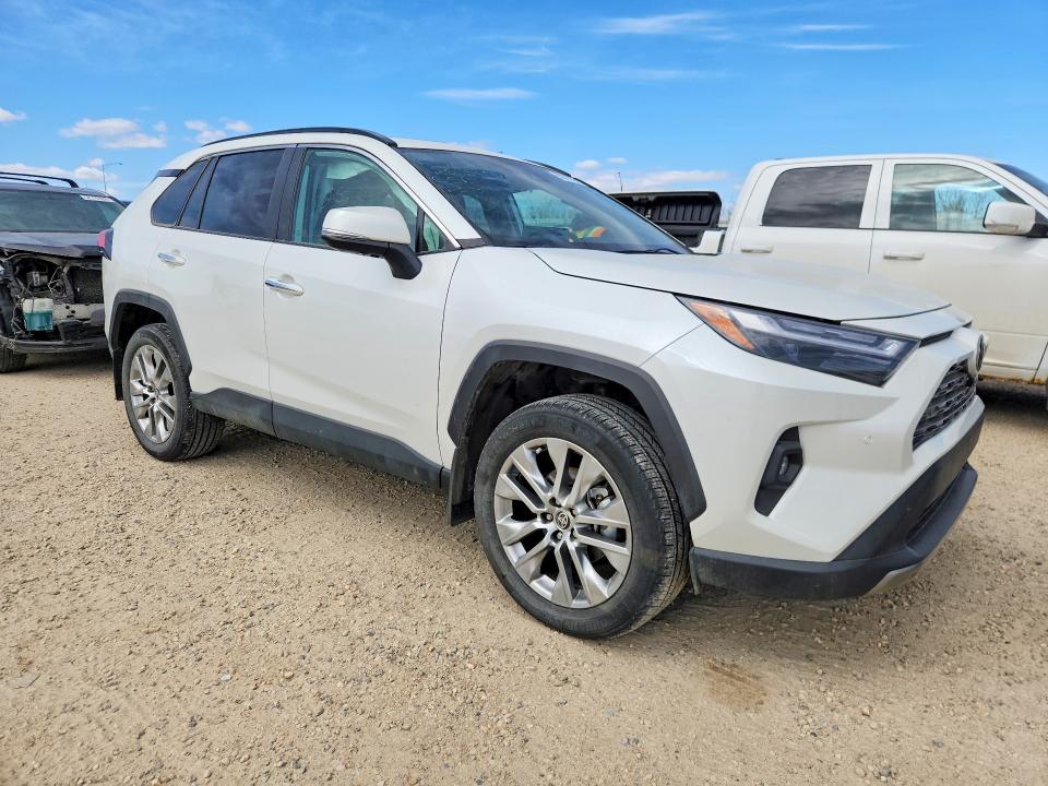 2025 Toyota Rav4 VIN 2T3D1RFV5SW515127 COPART salvage auction — SIDE, AB - BOS - SALVAGE, sold $22,650 on 2026-07-09 (photo 4)