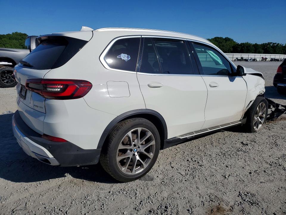 2023 BMW VIN 5UXCR4C08P9P47582 COPART salvage auction — FRONT END, NC - SALVAGE CERTIFICATE OF TITLE, sold $15,400 on 2026-07-08 (photo 3)