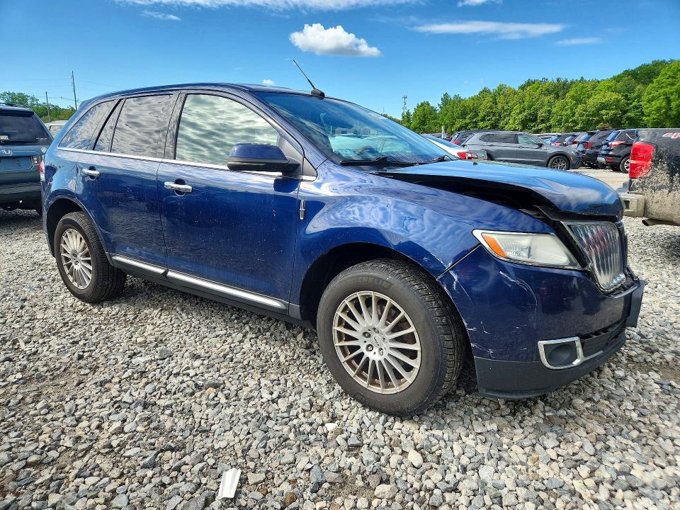 2012 Lincoln Mkx VIN 2LMDJ8JK9CBL07747 COPART salvage auction — FRONT END, Ma - Cert Of Title-Reconstrctd Coll, sold $400 on 2026-07-02 (photo 4)