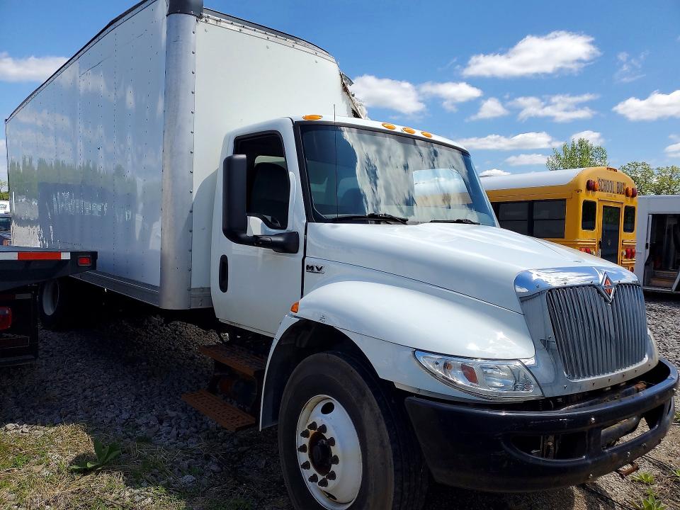 2020 International VIN 3HAEUMML0LL889018 COPART salvage auction — ROLLOVER, Mn - Cert Of Title-Salvage, sold $35 on 2026-07-08 (photo 4)