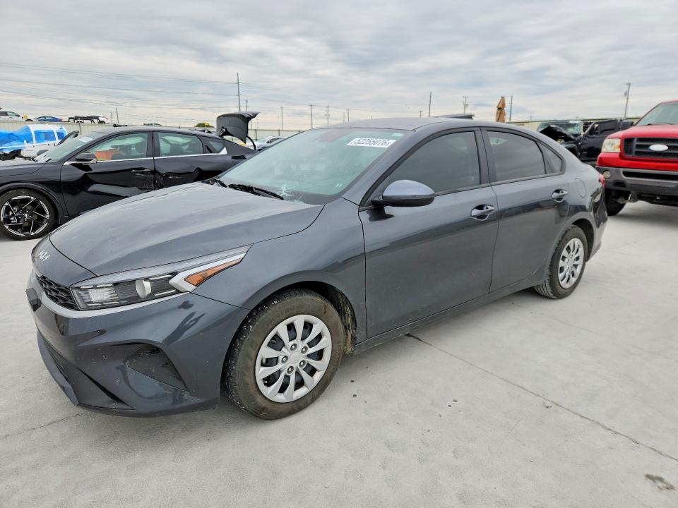 2024 Kia Forte VIN 3KPF24AD2RE838287 — COPART salvage auction photo
