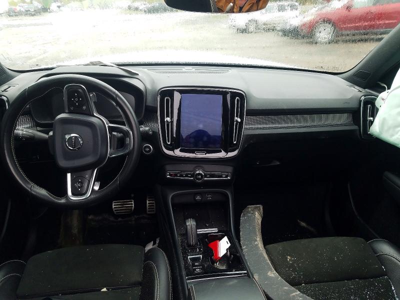 2020 Volvo Xc40 VIN YV4162UM3L2316669 COPART salvage auction — ALL OVER, Qc - Gravement Accidente, sold $2,500 on 2026-07-14 (photo 8)