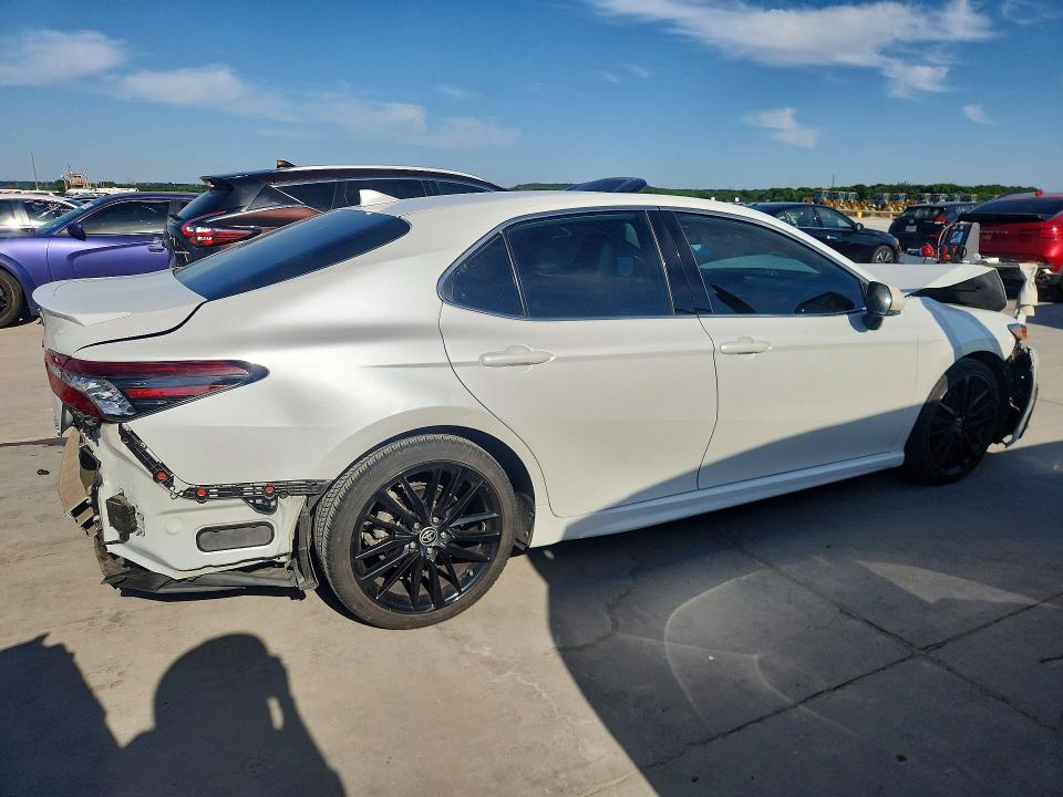 2022 Toyota VIN 4T1K31AK8NU595097 COPART salvage auction — FRONT END, Tx - Salvage Vehicle Title, sold $9,500 on 2026-07-09 (photo 3)