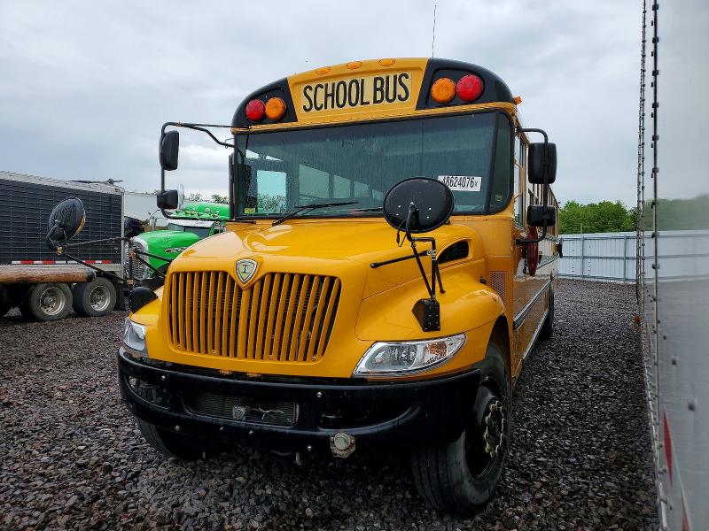 2014 Ic VIN 4DRBUAAP7EB778687 COPART salvage auction — NORMAL WEAR, MO - CERTIFICATE OF TITLE, sold $1,450 on 2026-07-07 (photo 2)