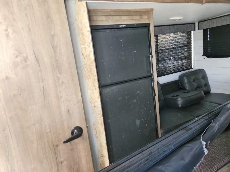 2023 Pion Trailer VIN 5SFPB2521PE522841 COPART salvage auction — ROLLOVER, TX - SALVAGE VEHICLE TITLE, sold $625 on 2026-07-20 (photo 6)