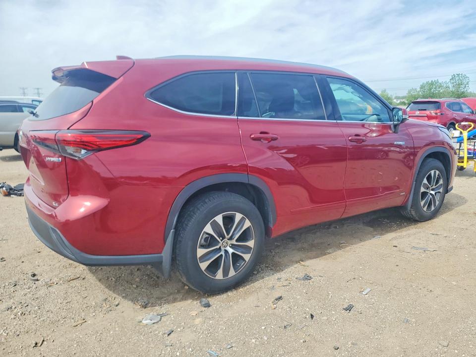2020 Toyota Highlander VIN 5TDHBRCH7LS507773 COPART salvage auction — SIDE, Il - Salvage Certificate, sold $11,700 on 2026-07-28 (photo 3)
