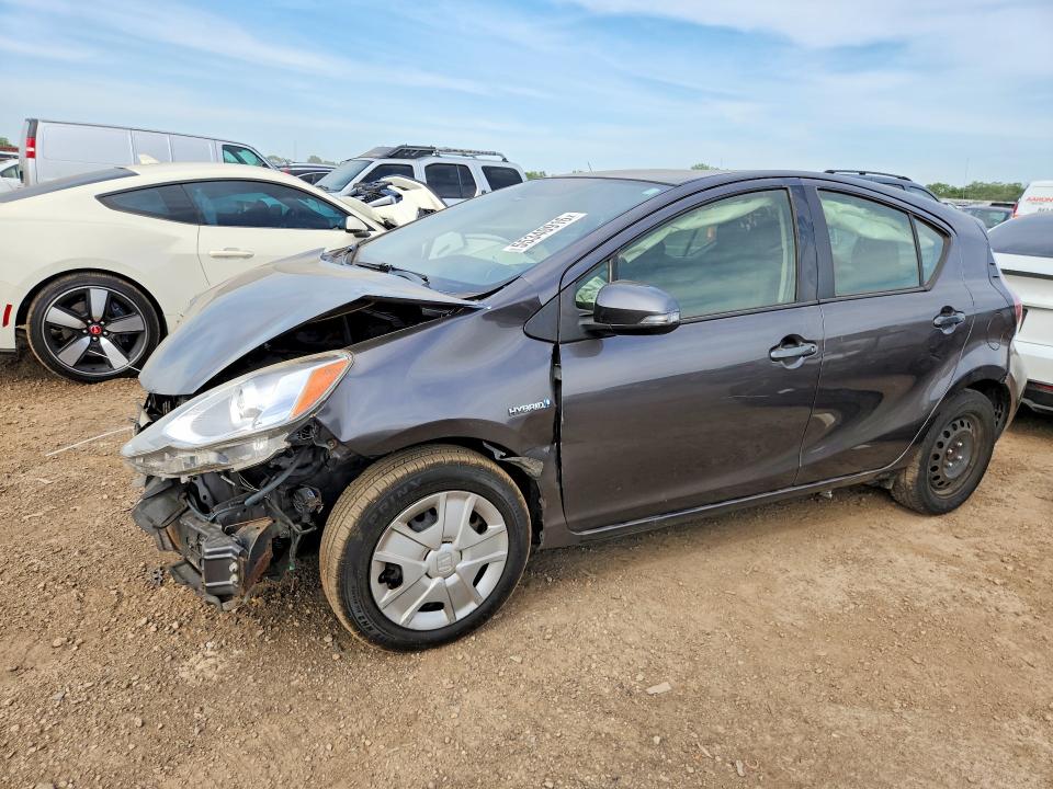 2016 Toyota Prius VIN JTDKDTB33G1130218 COPART salvage auction — FRONT END, Il - Certificate Of Title, sold $725 on 2026-07-09 (photo 1)