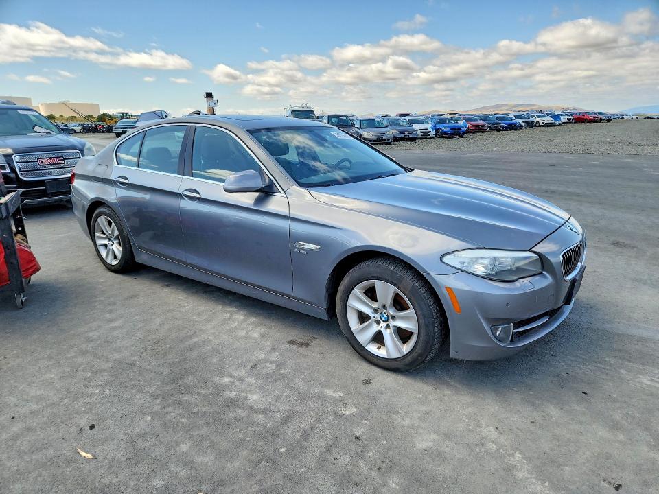 2012 BMW 5 series VIN WBAXH5C54CDW08156 COPART salvage auction — MECHANICAL, CA - DIS/DLR/EXP ONLY CLEAN TITLE, sold $575 on 2026-07-08 (photo 4)