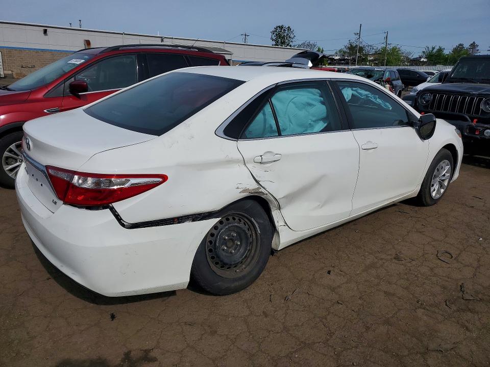 2015 Toyota Camry VIN 4T4BF1FK2FR463654 COPART salvage auction — SIDE, Ct - Cert Of Title-Salvage, sold $3,650 on 2026-07-02 (photo 3)