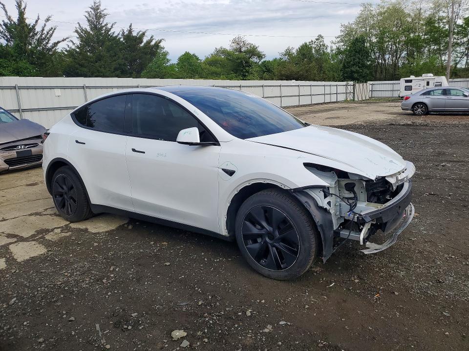 2025 Tesla Model y VIN 7SAYGDEE5SF290334 COPART salvage auction — FRONT END, Nj - Cert Of Title-Salvage, sold $14,200 on 2026-07-22 (photo 4)